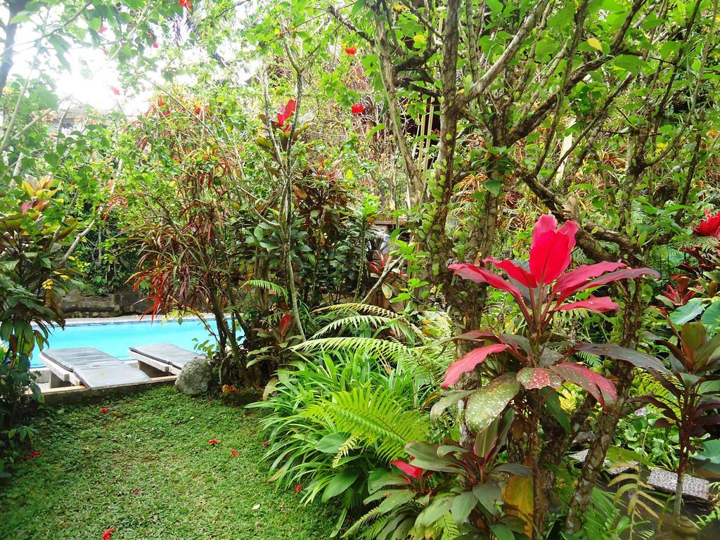 Gusti'S Garden Bungalows Ubud  Exterior photo