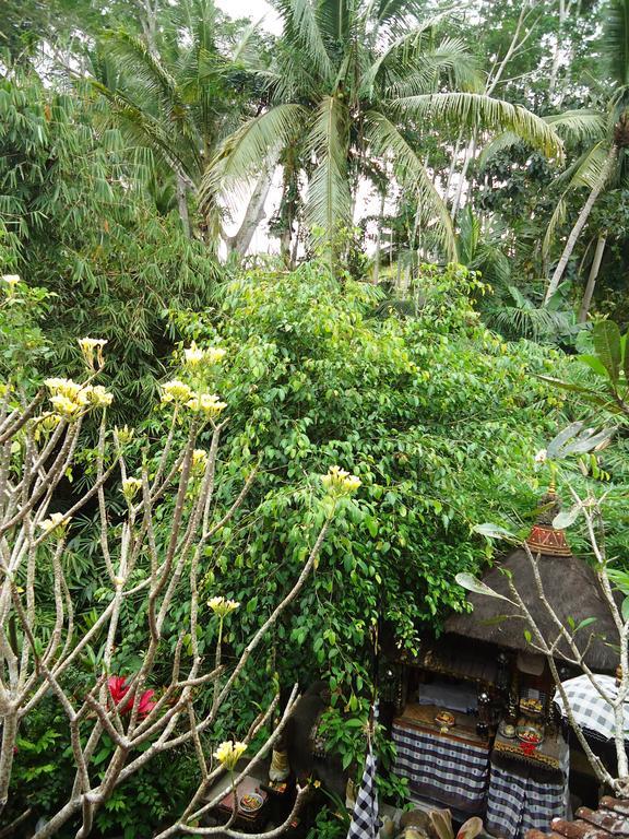 Gusti'S Garden Bungalows Ubud  Exterior photo