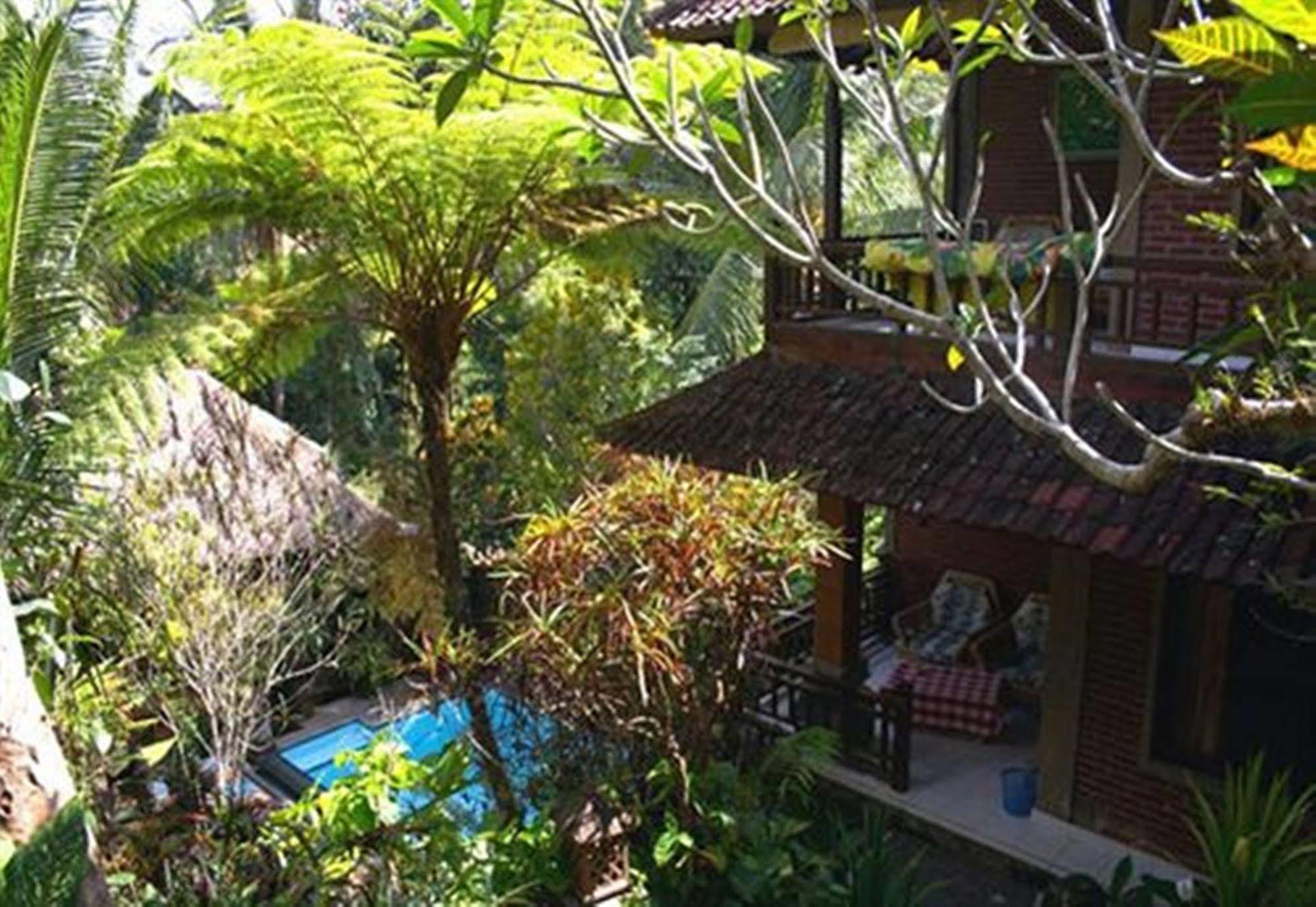 Gusti'S Garden Bungalows Ubud  Exterior photo